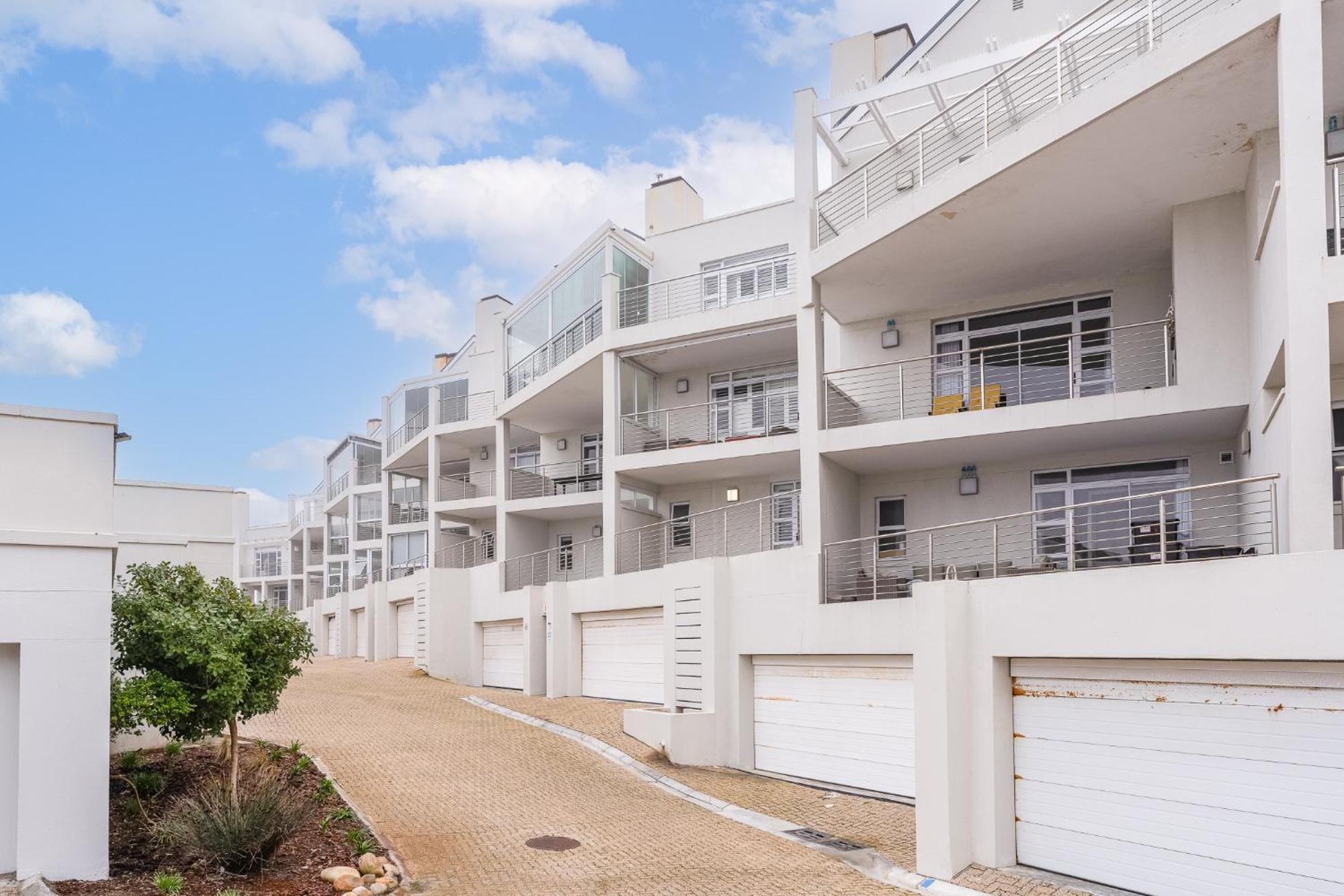 Luxury Secure Big Bay
